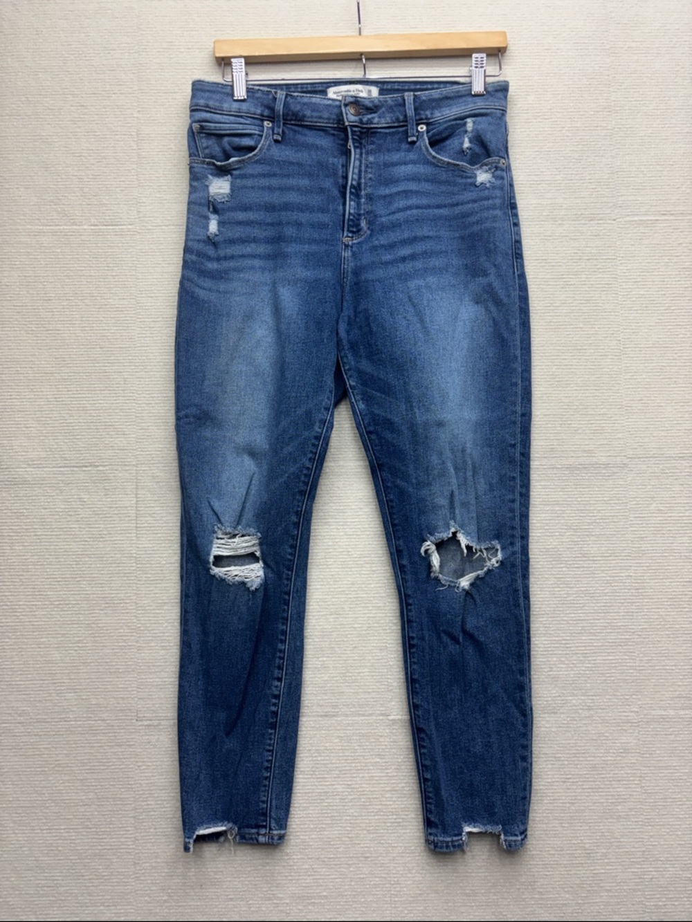 Abercrombie & Fitch | 30 10 short super skinny ankle high rise Women's Jeans